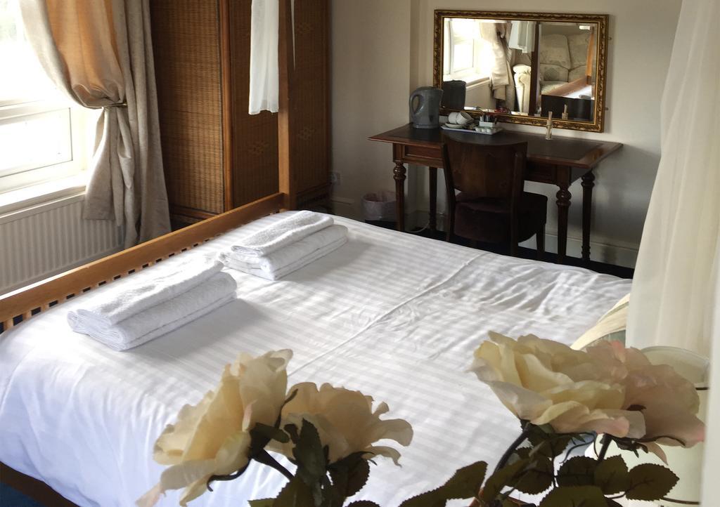 Inn The Ivanhoe, Scarborough 3*