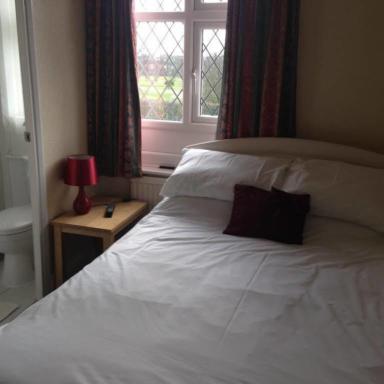 The Ivanhoe, Scarborough 3*