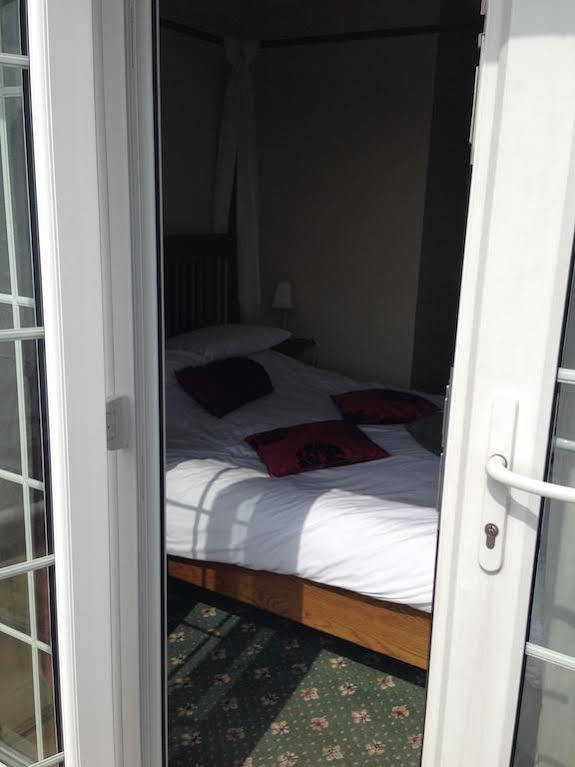 The Ivanhoe, Scarborough 3*